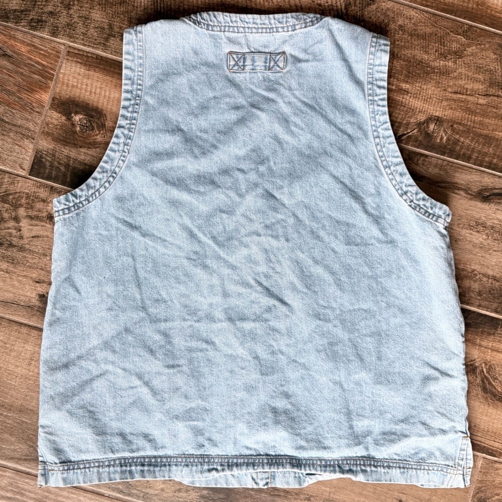 Cabin Creek Vintage Plus Button Front Patch Pockets Denim Vest, Light Blue, 1X - Picture 3 of 6